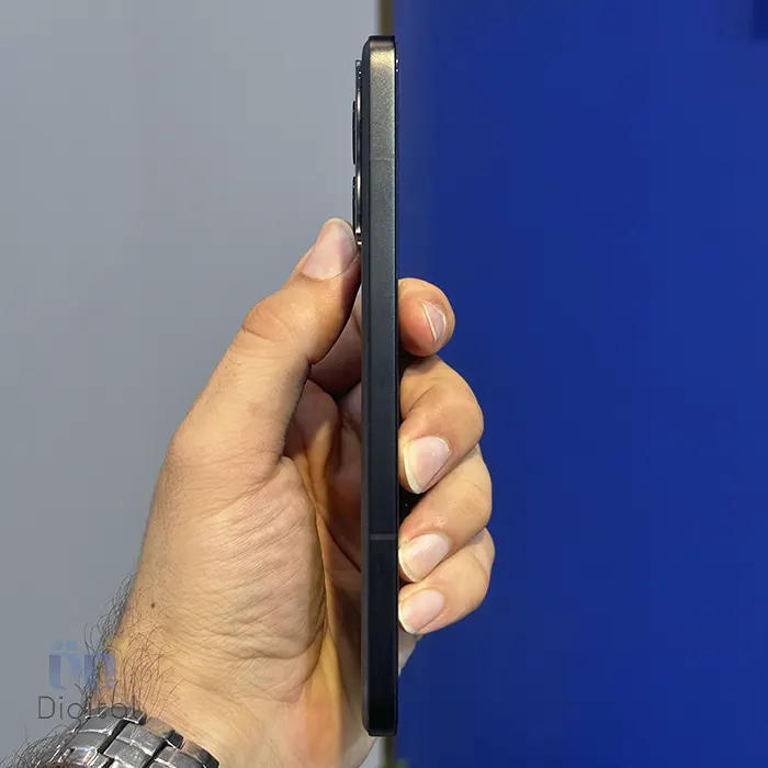 گوشی موبایل شیائومی مدل Poco F6 Pro حافظه ۵۱۲ گیگابایت با رم ۱۲ گیگابایت – کارکرده | نمای چپ