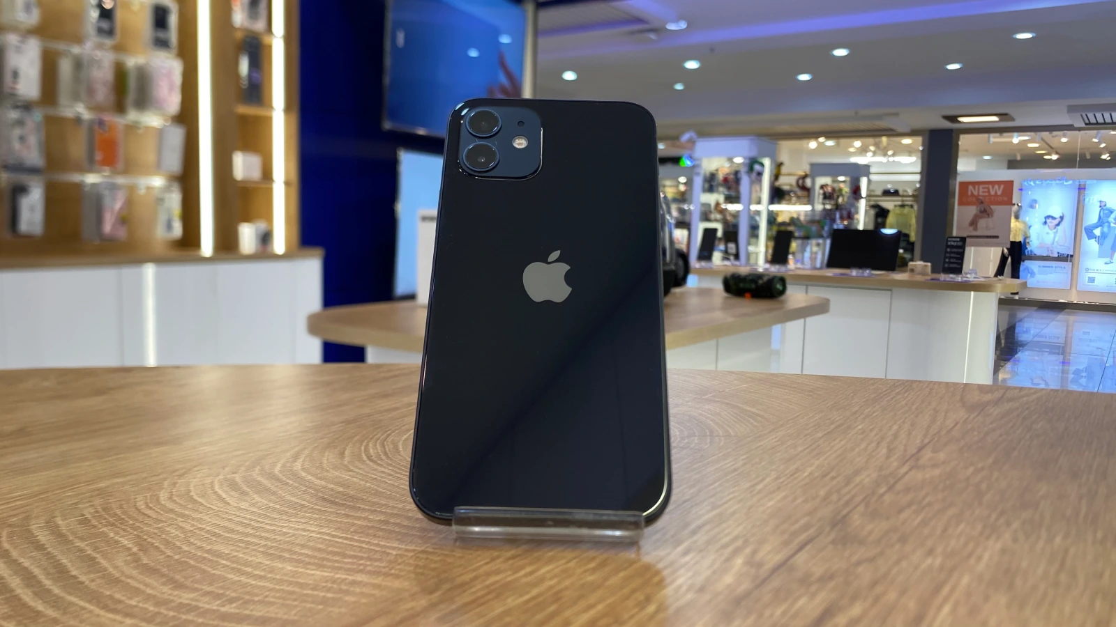 گوشی موبایل اپل مدل iPhone 12 CHA دو سیم کارت حافظه ۱۲۸ گیگابایت – کارکرده