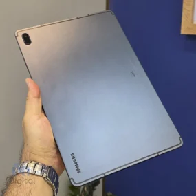تبلت سامسونگ مدل Galaxy Tab S7 FE تک سیم کارت حافظه ۶۴ گیگابایت با رم ۴ گیگابایت همراه با قلم – در حد نو
