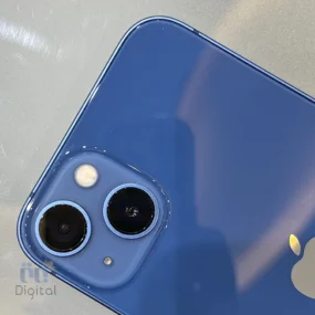 گوشی موبایل اپل مدل iPhone 13 CHA دو سیم کارت حافظه ۲۵۶ گیگابایت - کارکرده | نمای پشت و دوربین