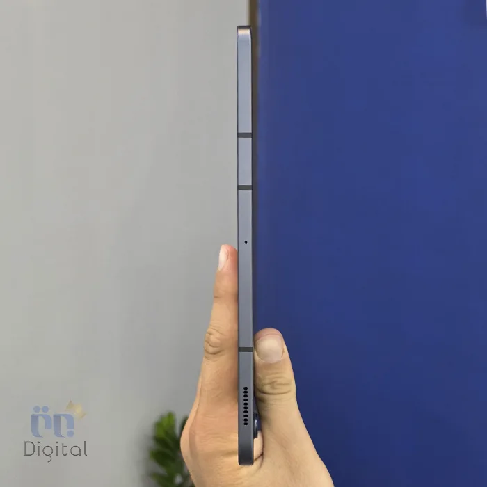 تبلت سامسونگ مدل Galaxy Tab S7 FE تک سیم کارت حافظه ۶۴ گیگابایت با رم ۴ گیگابایت همراه با قلم – در حد نو | نمای بالا