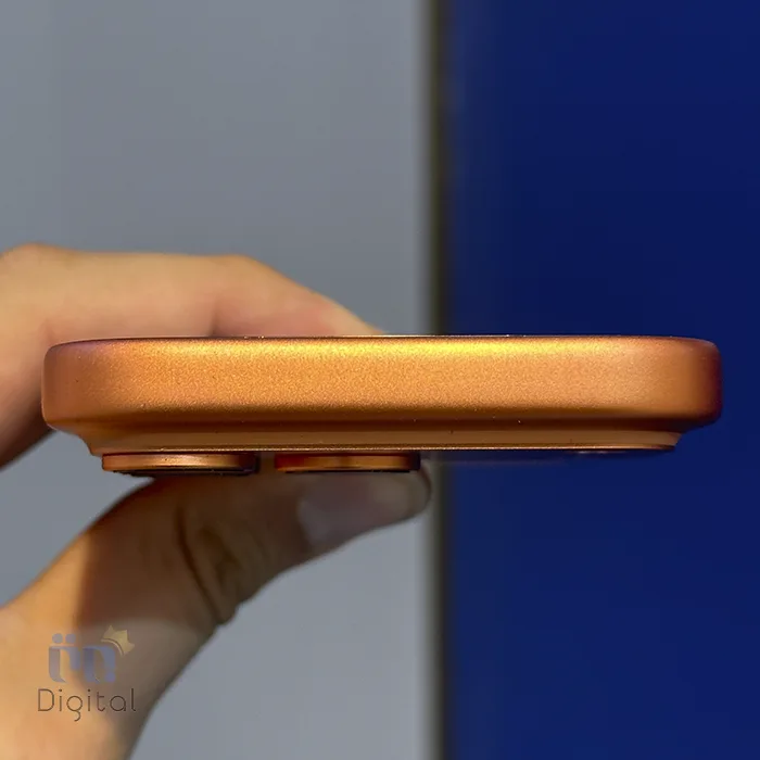 گوشی موبایل اپل مدل iPhone 17 Pro ZAA دو سیم کارت حافظه ۲۵۶ گیگابایت – کارکرده | نمای بالا