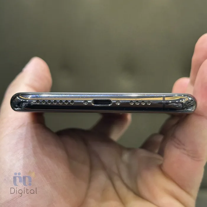 گوشی موبایل اپل مدل iPhone 11 Pro Max ZAA دو سیم کارت حافظه ۶۴ گیگابایت – کارکرده | نمای پایین