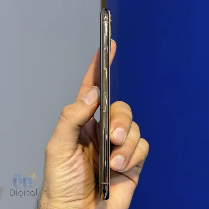 گوشی موبایل اپل مدل iPhone 11 Pro Max AAA تک سیم کارت حافظه ۲۵۶ گیگابایت – کارکرده | نمای چپ
