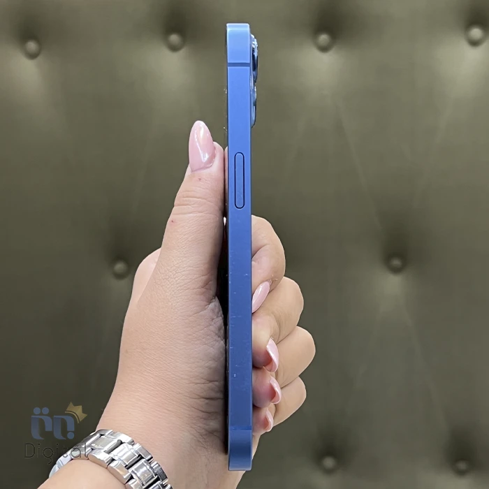 گوشی موبایل اپل مدل iPhone 13 CHA دو سیم کارت حافظه ۲۵۶ گیگابایت - کارکرده | نمای راست