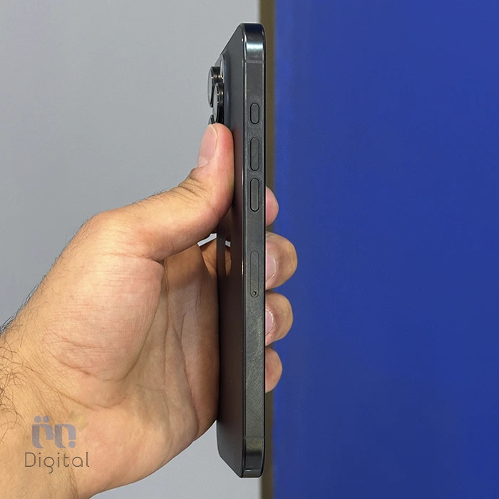 گوشی موبایل اپل مدل iPhone 16 Pro Max ZAA دو سیم کارت حافظه 512 گیگابایت – کارکرده‌ | نمای چپ