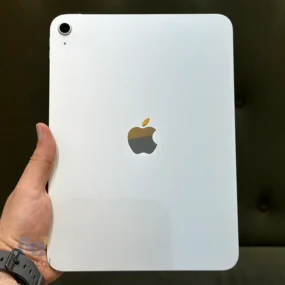 تبلت اپل مدل iPad 11 2025 Wi-Fi ظرفیت ۲۵۶ گیگابایت - در حد نو