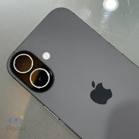 گوشی موبایل اپل مدل iPhone 17 CHA دو سیم کارت حافظه ۲۵۶ گیگابایت – کارکرده | نمای پشت و دوربین