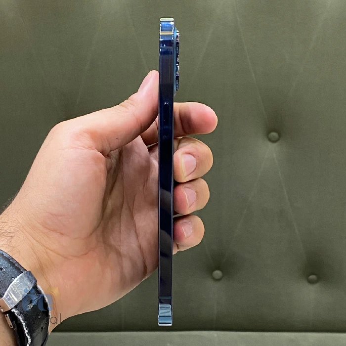 گوشی موبایل اپل مدل iPhone 12 Pro Max ZAA دو سیم کارت حافظه ۲۵۶ گیگابایت – کارکرده