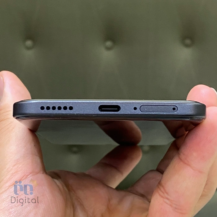 گوشی موبایل شیائومی مدل Poco M8 Pro 5G حافظه ۵۱۲ گیگابایت با رم ۱۲ گیگابایت – درحد نو