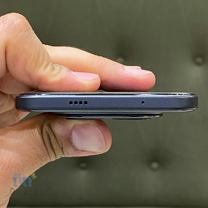 گوشی موبایل شیائومی مدل Poco M8 Pro 5G حافظه ۵۱۲ گیگابایت با رم ۱۲ گیگابایت – درحد نو