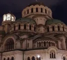 تصویر نمونه در شرایط نور کم با دوربین اصلی