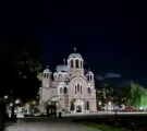 تصویر نمونه در شرایط نور کم با دوربین اصلی