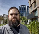 Samsung Galaxy S24 FE: 10MP selfie camera samples
